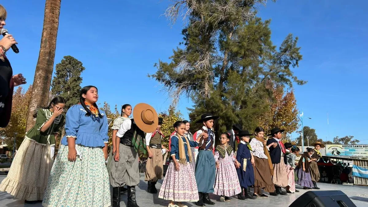 Bicitour Patrio: 25 de Mayo se prepara para pedalear con los colores celeste y blanco por el Día de la Bandera