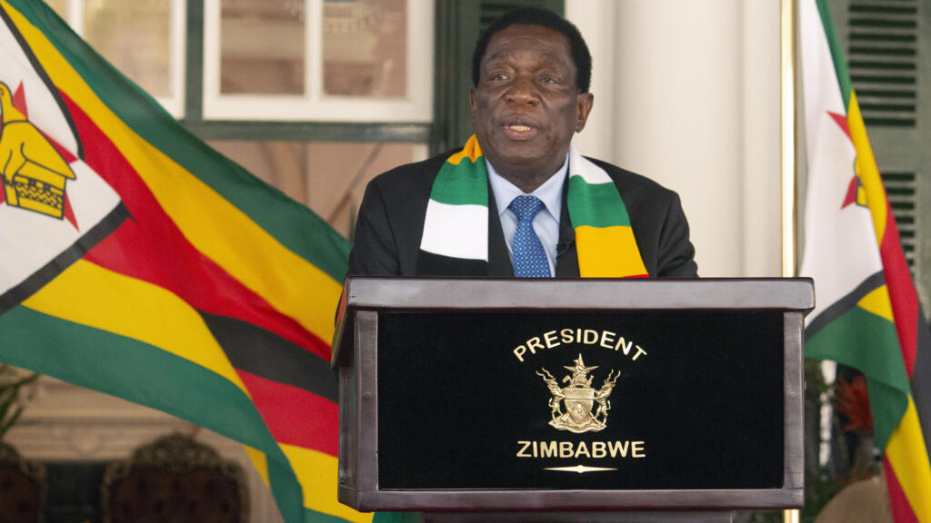 Au Zimbabwe, une réforme ouvre la voie au maintien de Mnangagwa jusqu'en 2030