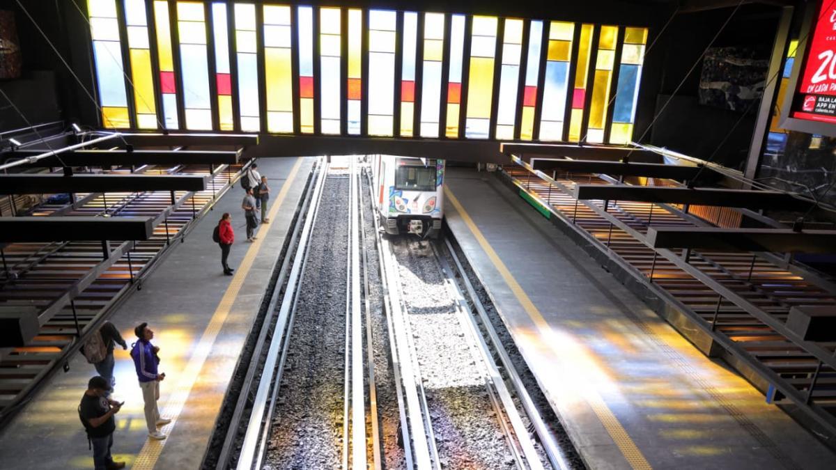 Metro tendrá horario especial el miércoles por juego del Tri; ¿hasta que hora habrá servicio?
