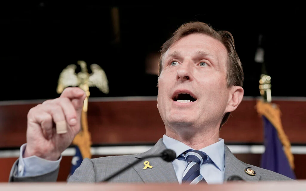 NYC coffee shop bars Jewish congressman: 'We don't serve genocide enablers'