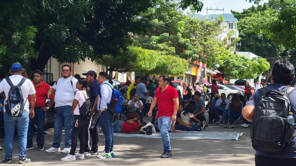 CNTE toma dependencias de la Secretaría de Educación en Tuxtla Gutiérrez