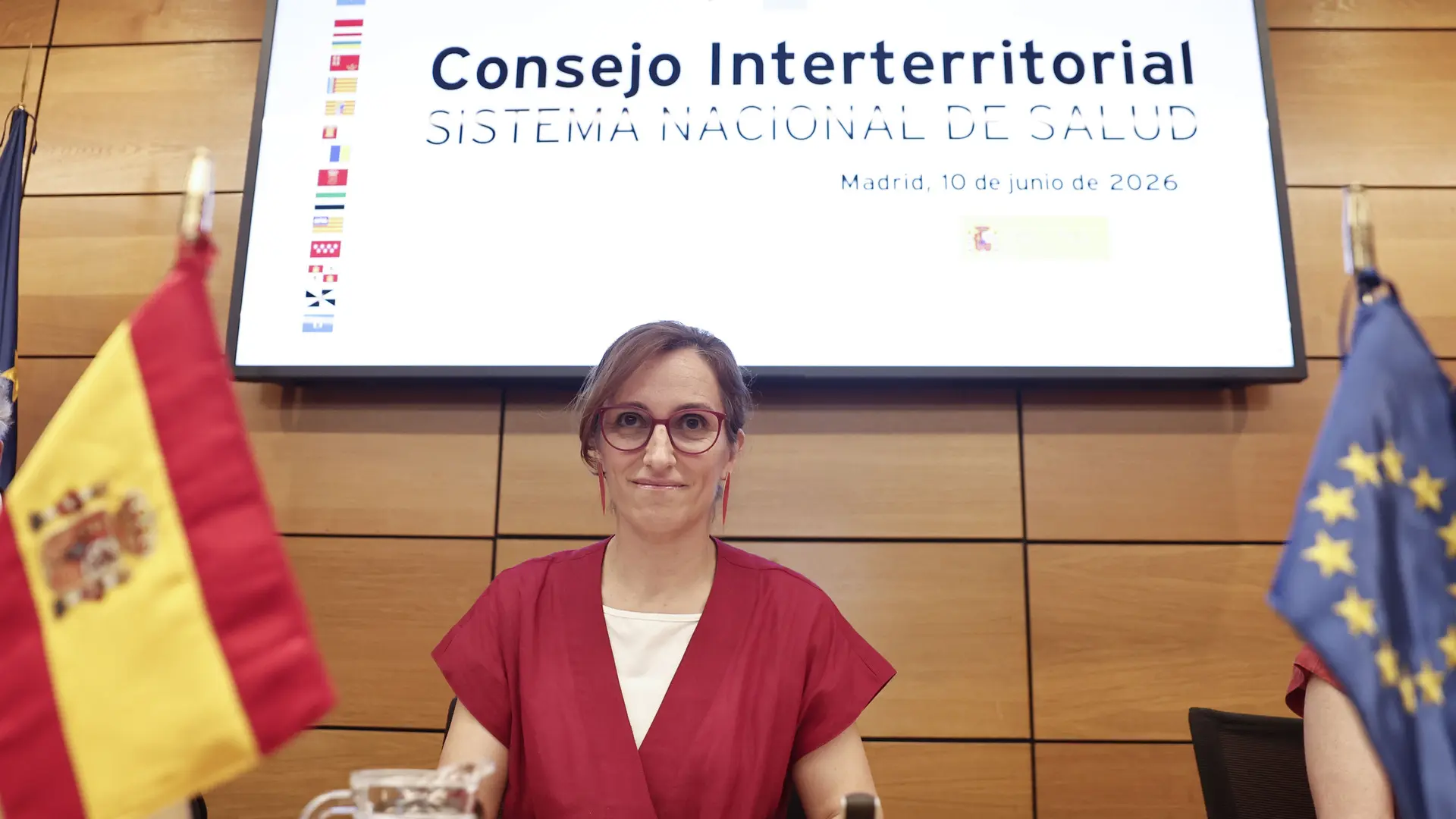 Las comunidades exigen a Sanidad reabrir "con urgencia" el diálogo con los médicos para evitar la próxima huelga