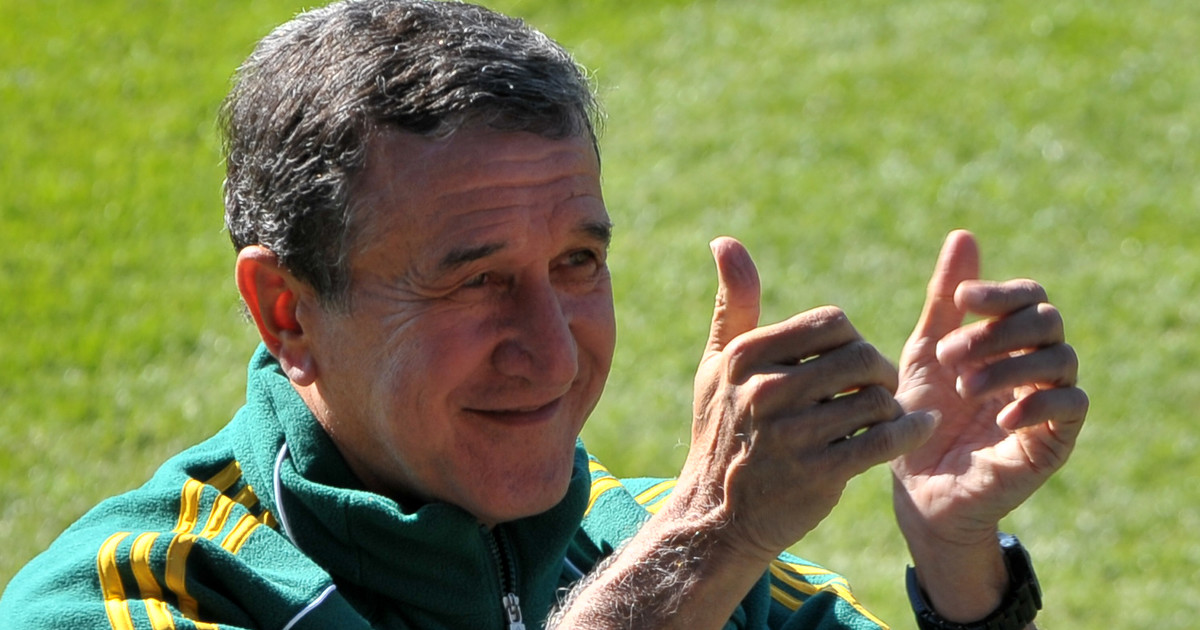 Preocupa la salud de Carlos Alberto Parreira: el campeón del mundo con Brasil será operado tras sufrir complicaciones respiratorias