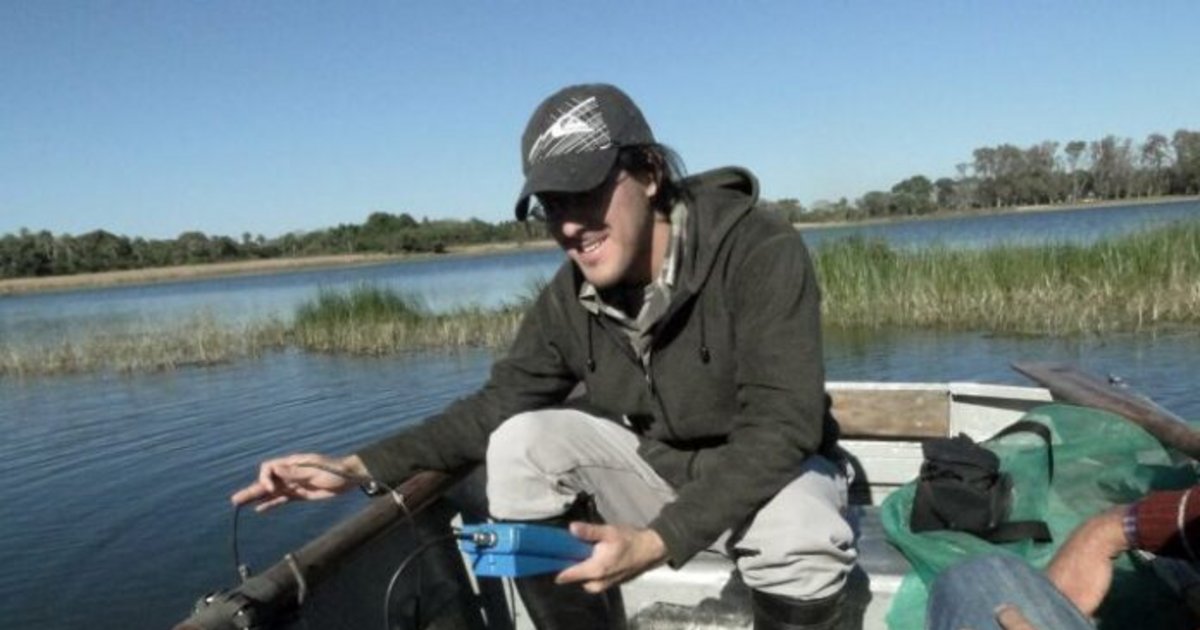 Estudian pequeños organismos para detectar contaminación en lagunas en Corrientes