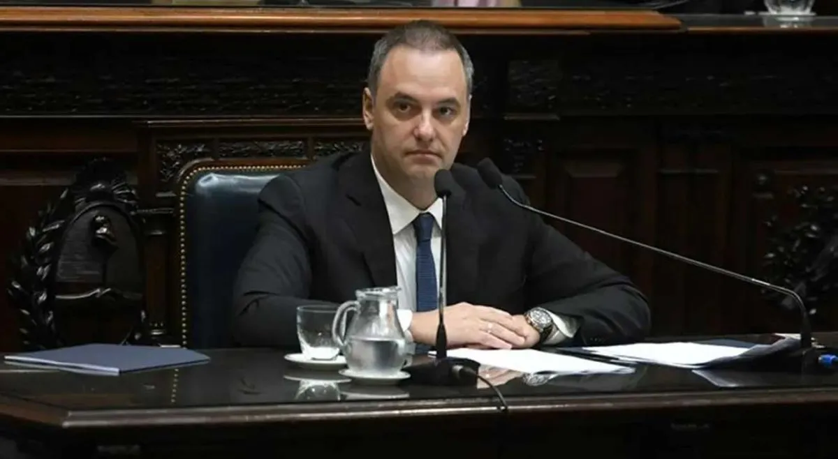 La oposición y los aliados le dieron un ultimátum a Manuel Adorni en el Senado