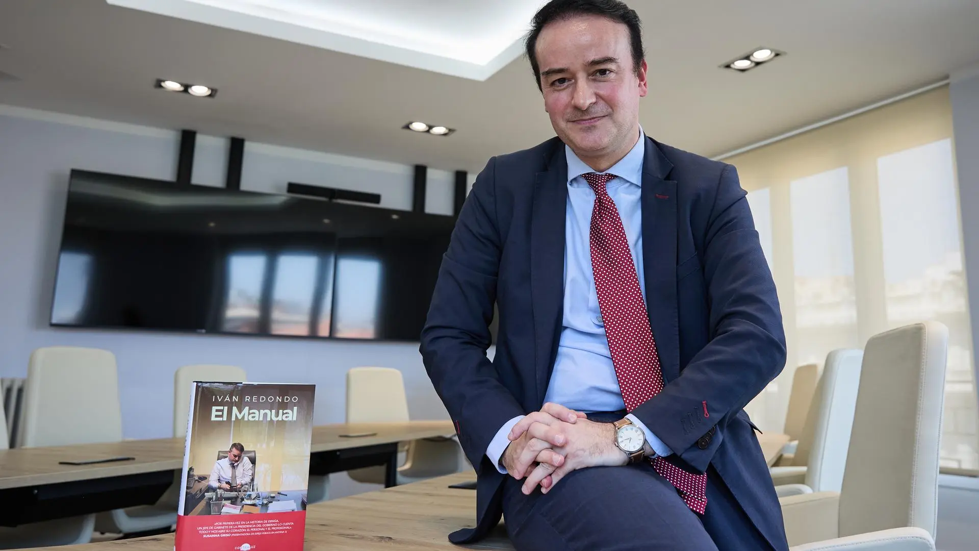 Iván Redondo, exjefe de gabinete de Sánchez: "El presidente ha actuado con Zapatero igual que si hubiese sido Aznar"