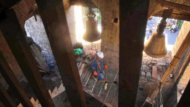 A cargo de especialistas: la torre de la catedral será restaurada con Bs 900.000