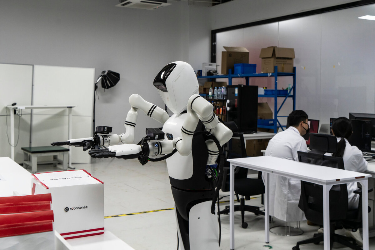 Casi imposible fabricar un robot humanoide sin piezas de China