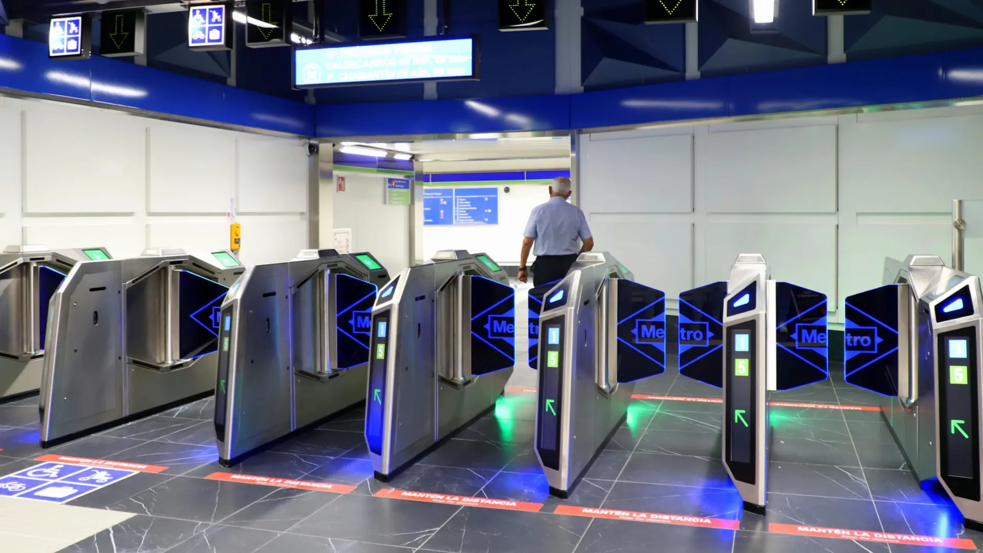 Entra en vigor uno de los grandes cambios del Metro de Madrid: pagar sin pasar por la máquina