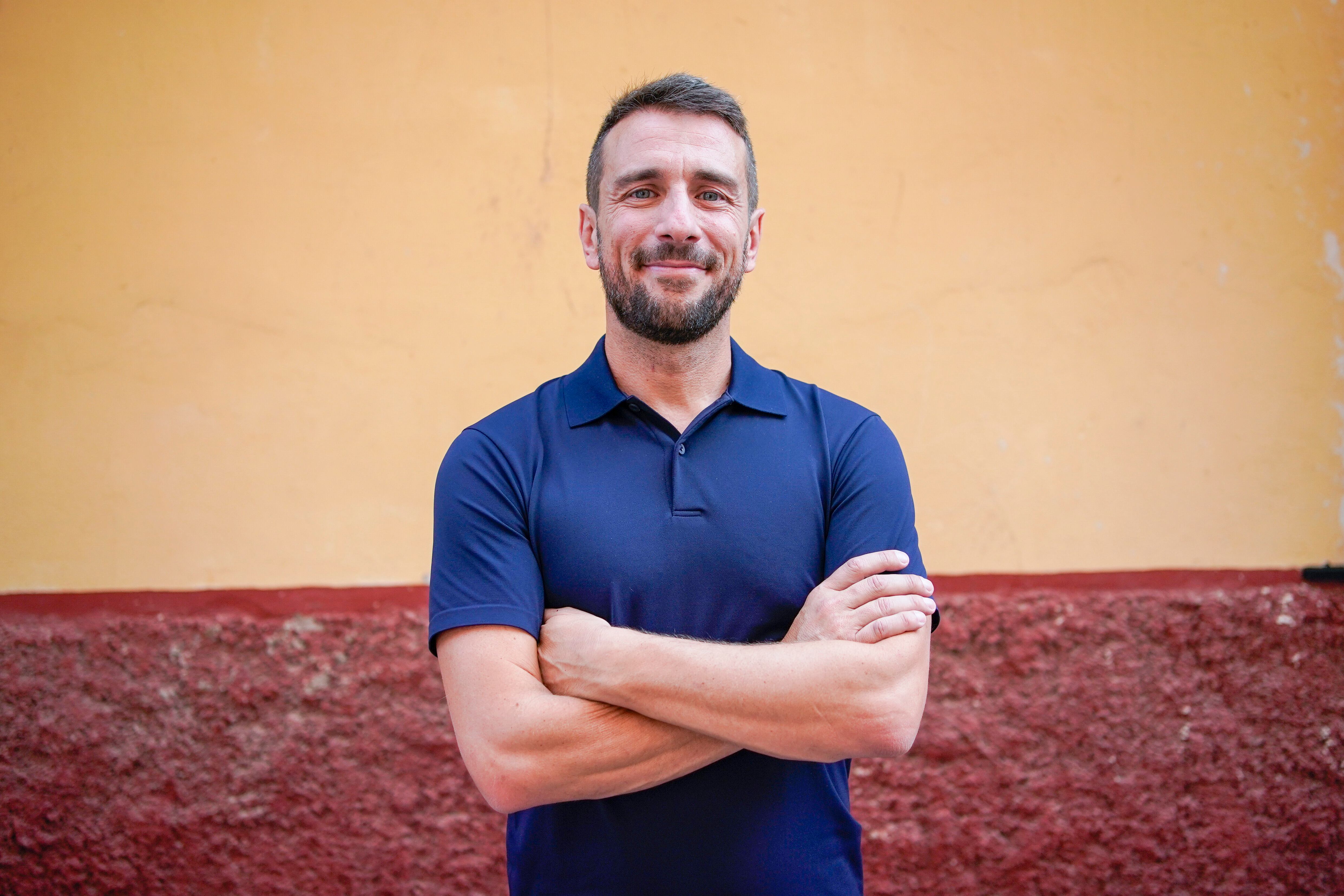 El vallecano Ayuso, hijo de chatarreros, la apuesta de Más Madrid como número dos en la capital: "Ahora paso a decírselo a Almeida a la cara"