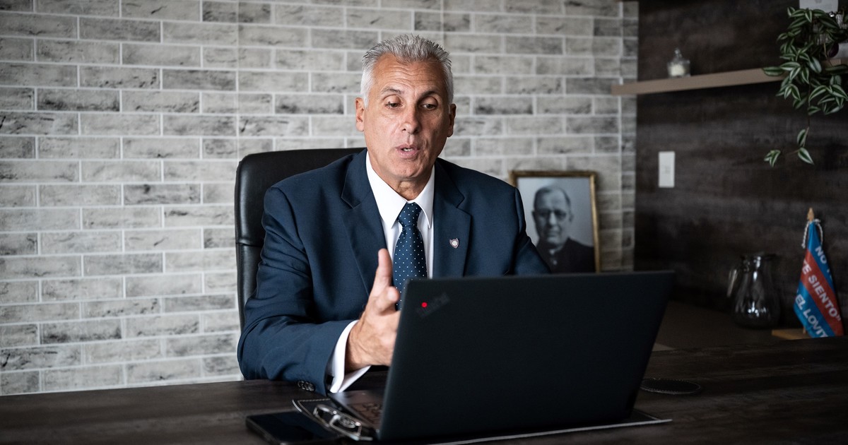Culotta tuvo la bienvenida menos deseada como presidente de San Lorenzo: lo recibieron con cinco nuevas inhibiciones