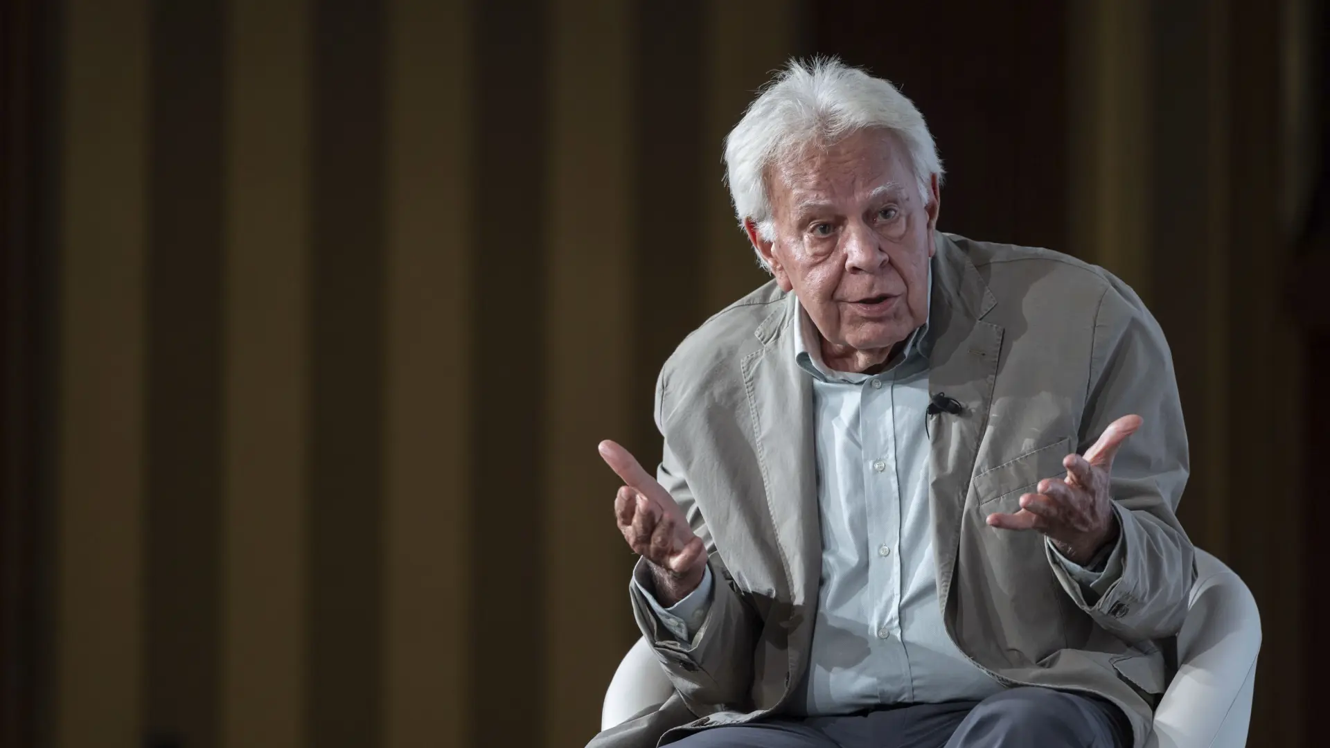 Felipe González: "Sánchez ya tendría que haber convocado elecciones"
