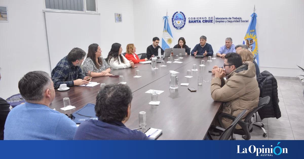 Provincia ofertó 17,8% acumulado de incremento salarial a docentes: cuarto intermedio hasta el viernes