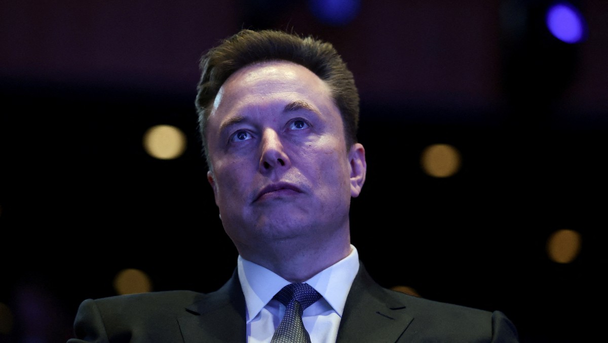 En Europa, Elon Musk aumenta injerencia contra política promigrante