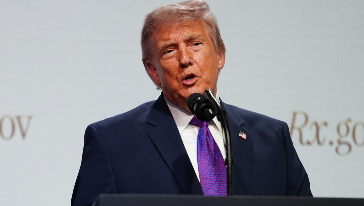 Trump 'pone la mira' en Cuba tras cerrar paz en Medio Oriente