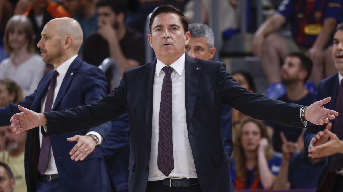 Un Barça a la deriva afronta el playoff tras hacer el "ridículo", según Xavi Pascual