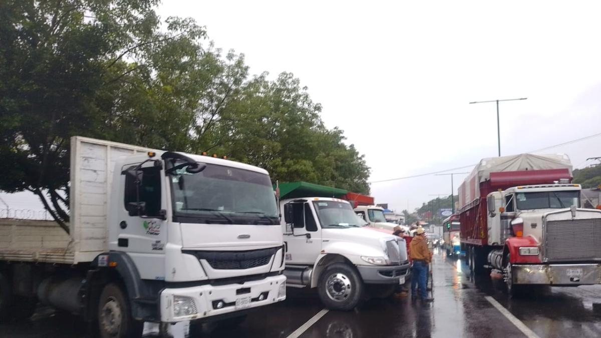Carreteras en límites con Veracruz,