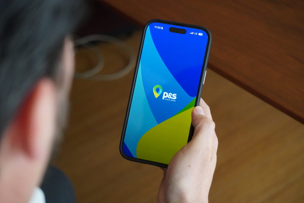 La app ecuatoriana que ofrece seguro de vida al cargar combustible supera las 1 000 descargas