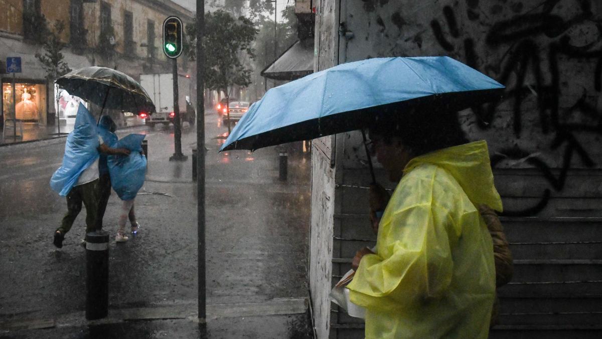 Llueve en varios puntos de CDMX y Edomex ¡No olvides el paraguas!