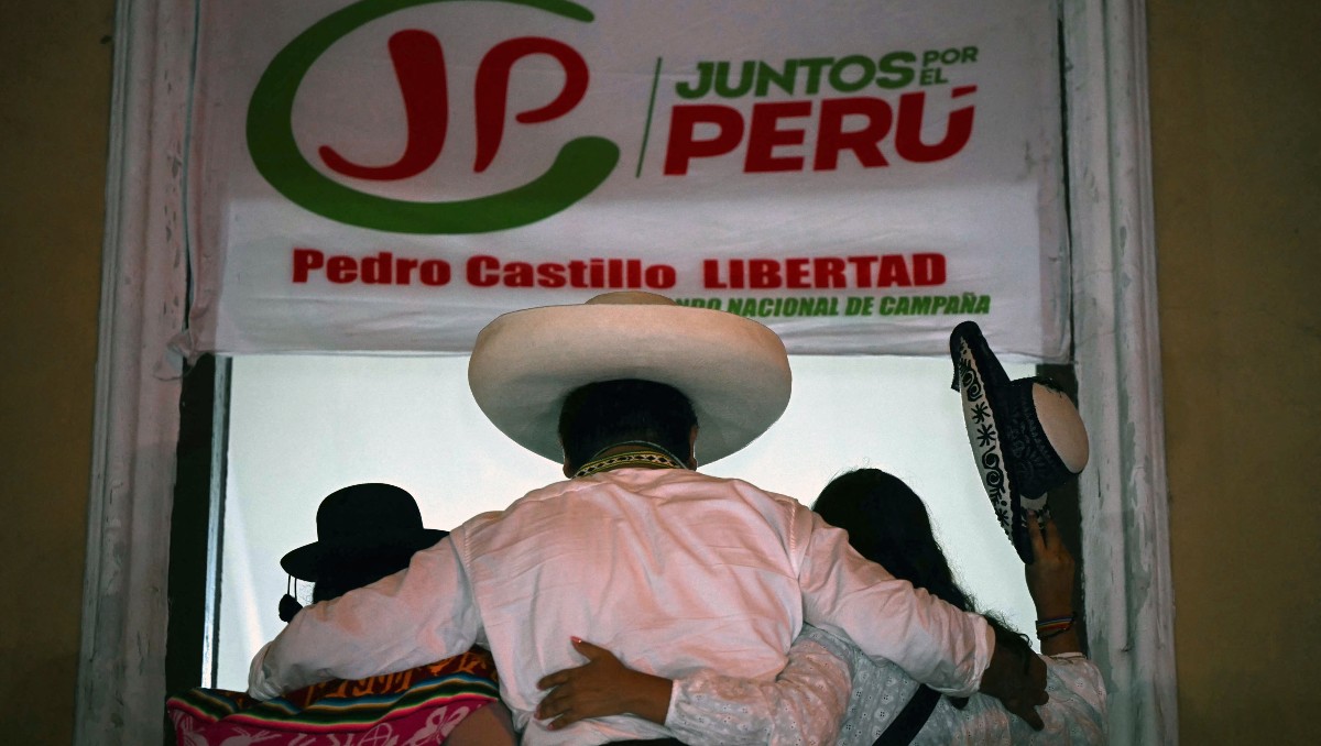 Roberto Sánchez acusa fraude en elecciones de Perú