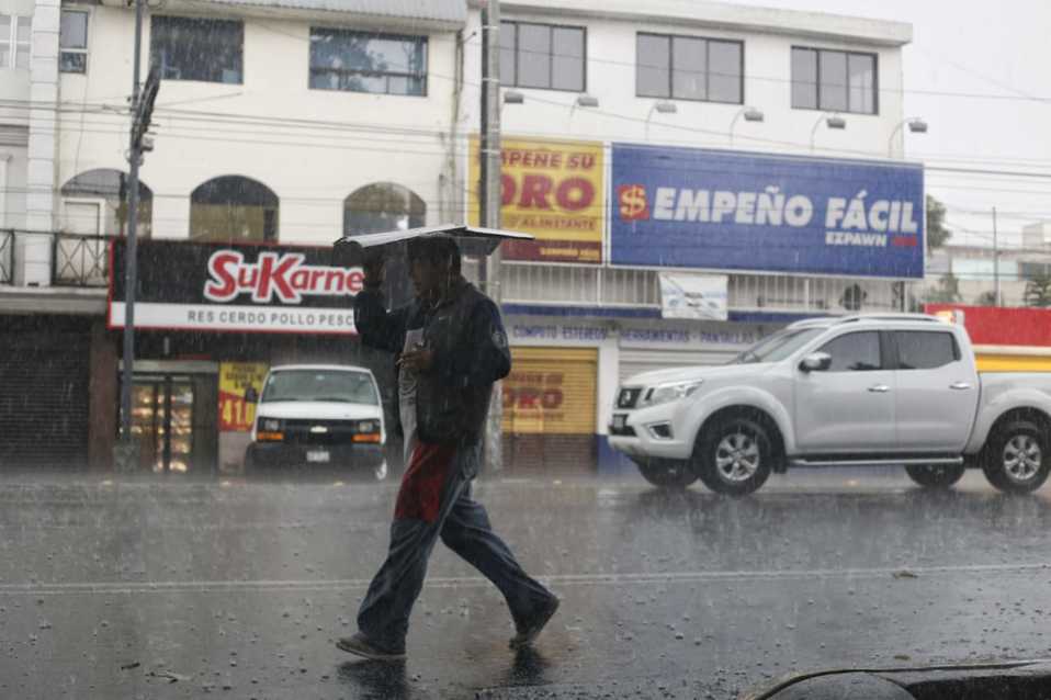 CdMx activa alertas por lluvias fuertes en alcaldías HOY 19 de junio