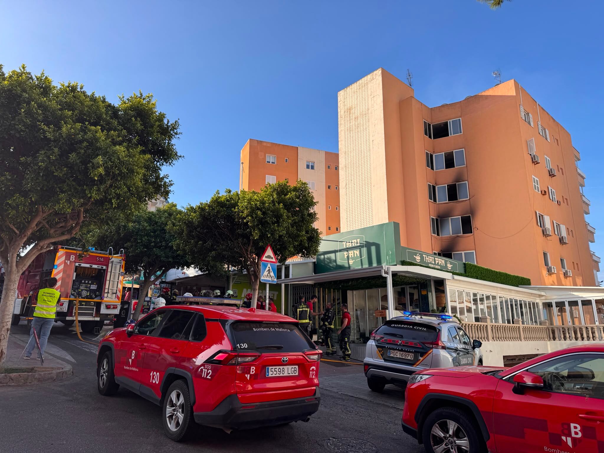 Un argentino de 58 años murió en un incendio en un edificio de Mallorca