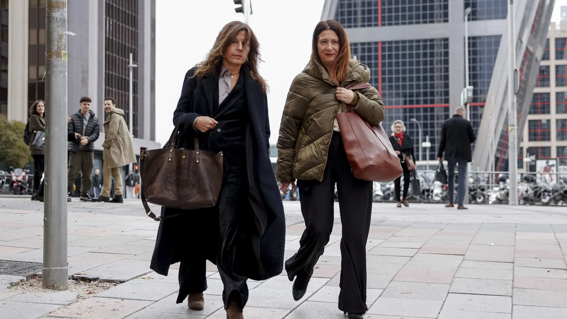 Leire Díez pide anular el registro de Ferraz y acusa a la UCO de usar material expurgado de sus teléfonos
