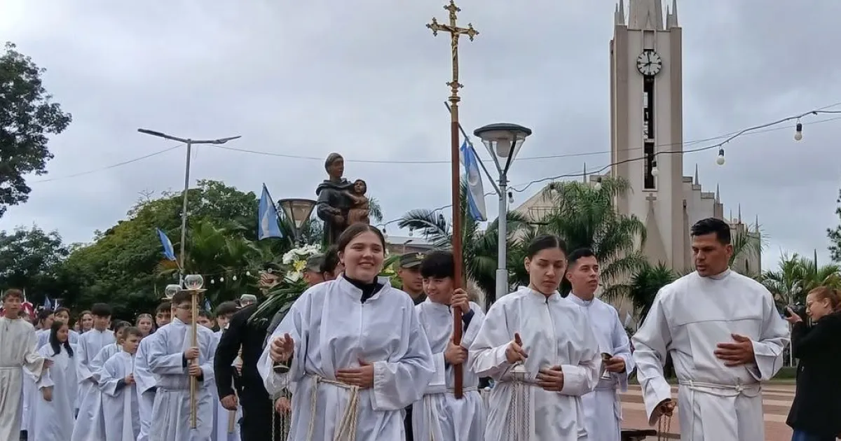 La fiesta de San Antonio de Padua unió a los fieles y celebró un nuevo año de la Diócesis de Oberá