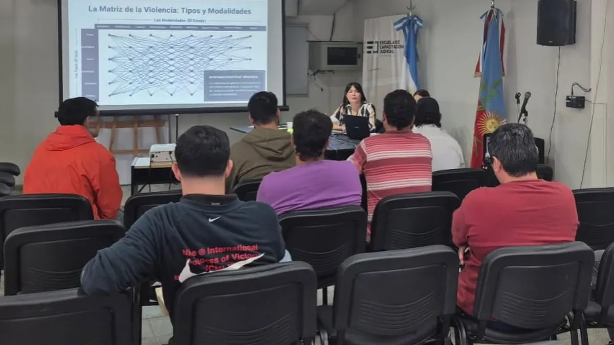 Tratamiento psicológico y capacitación en "Ley Micaela"