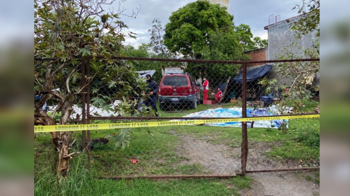 Asesinan a tres hombres a balazos dentro de una casa en Guanajuato