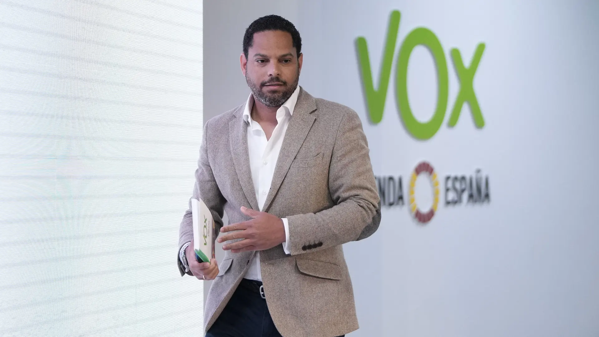 Vox no exigiría a Feijóo entrar en el Gobierno que salga de una moción de censura y le urge a presentarla aun sin los apoyos atados