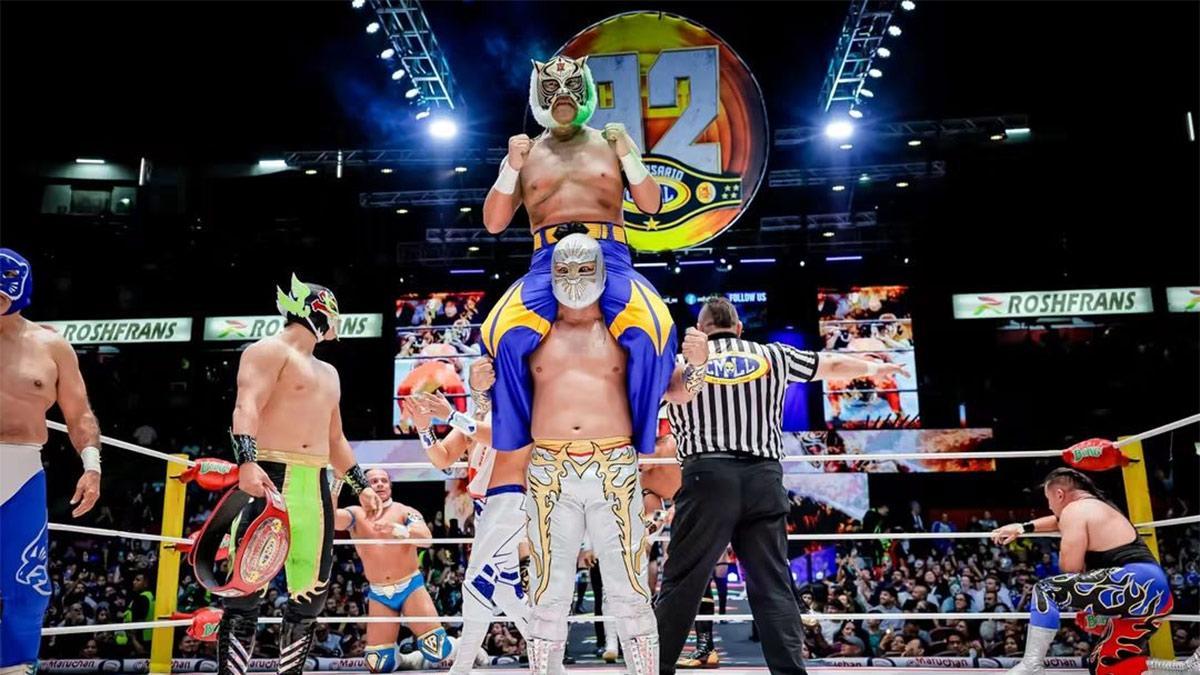 La leyenda Tiger Mask dice adiós; agradece a mexicanos