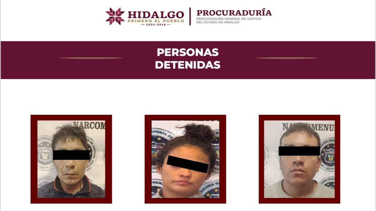 Detienen a tres personas con droga, arma y vehículo robado en Hidalgo