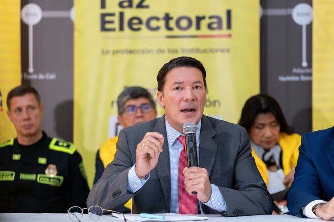 Registrador anunció medidas de seguridad para elecciones tras reunión del Plan Democracia