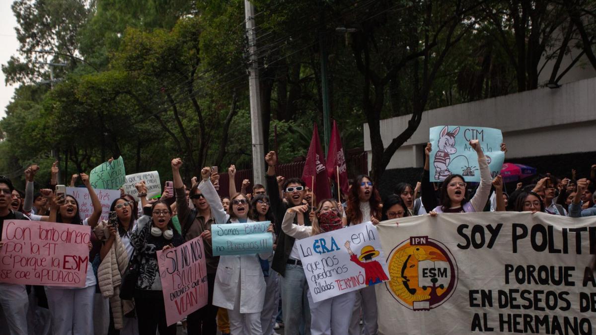Paristas del IPN no liberarán Canal 11; abren la puerta a frenar el Mundial