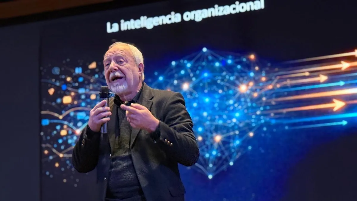 Luis Galeazzi en Hackeando San Juan: "El que no se adapte, será excluido"
