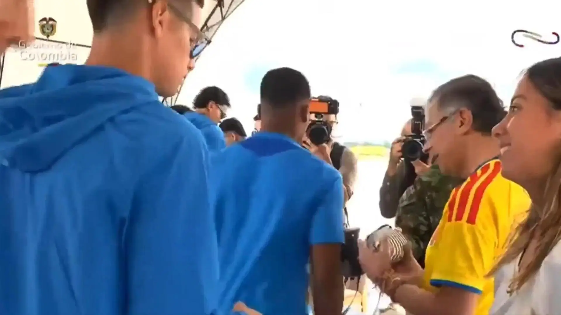Polémica con James Rodríguez por su actitud con la hija del presidente colombiano: "No querría que su hija pase por un desplante así"