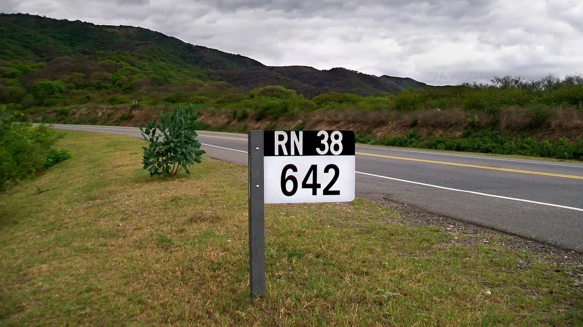 Vecinos advierten por el mal estado de la Ruta 38 en la Cuesta del Totoral