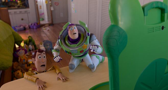 Los juguetes de Toy Story, arrasan en taquilla y se imponen sobre 'El día de la revelación'