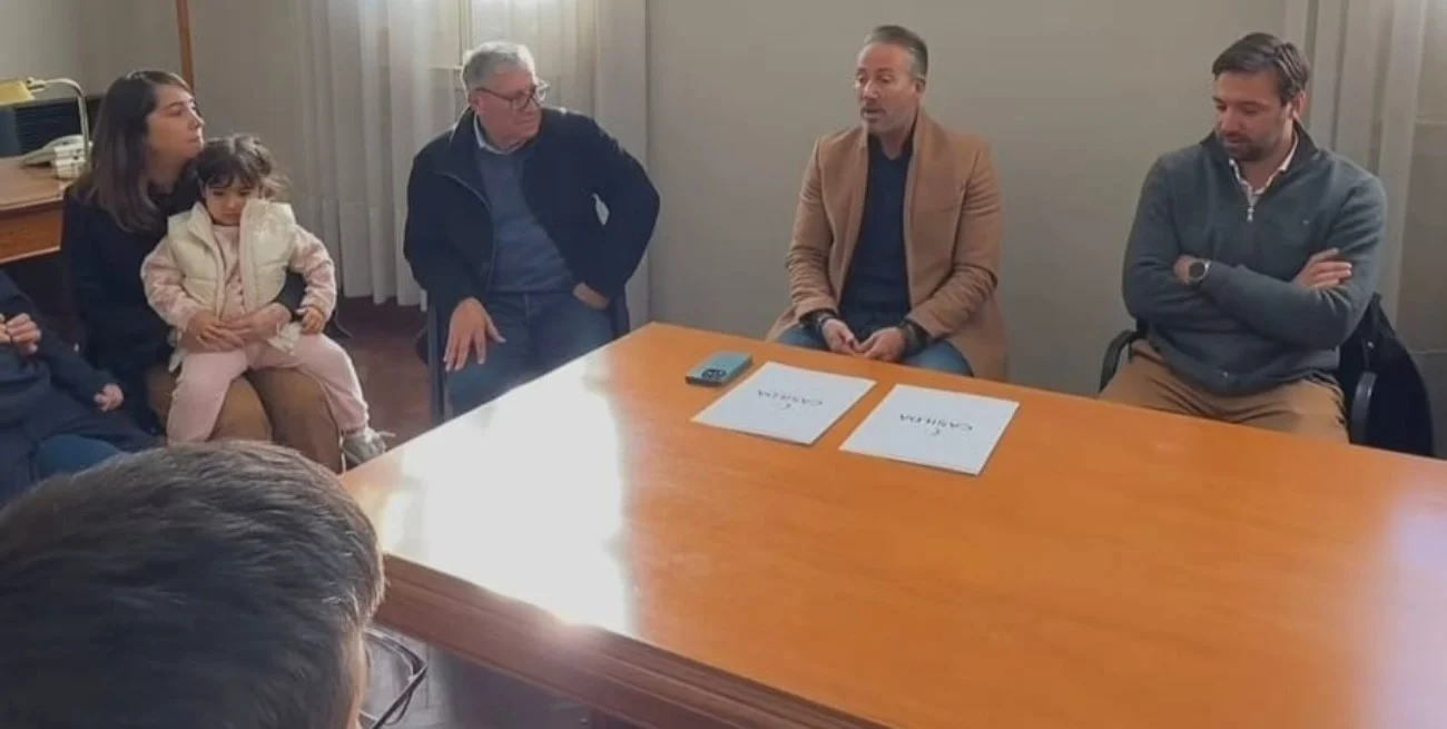 El Foro Converge fue declarado de interés municipal y un casildense recibió un reconocimiento por su labor
