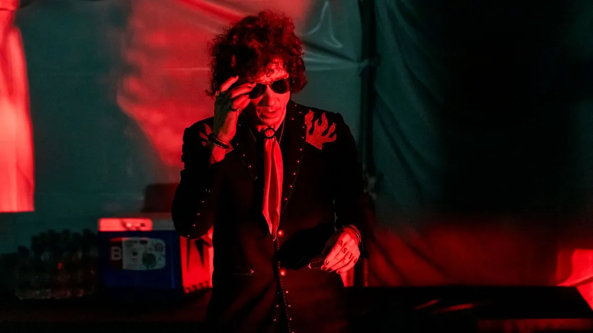 Enrique Bunbury: "Para mí, Roberto Goyeneche es como Dylan, como Sinatra"