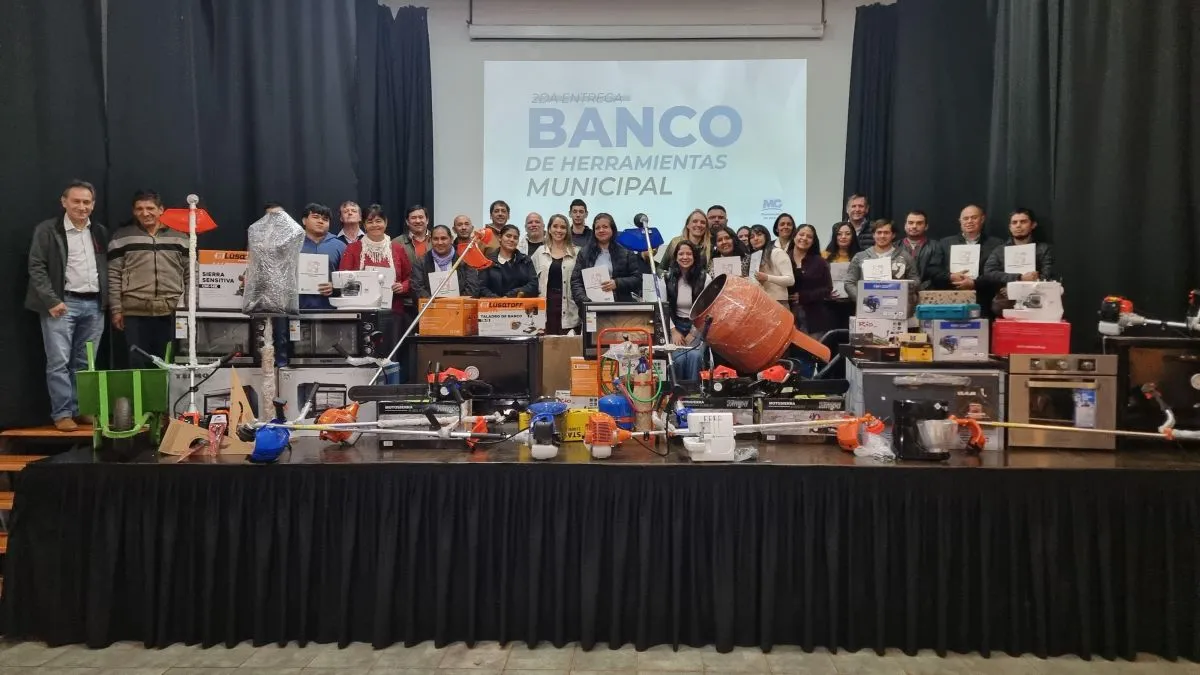 Montecarlo: 20 emprendedores recibieron equipamiento del Banco de Herramientas Municipal