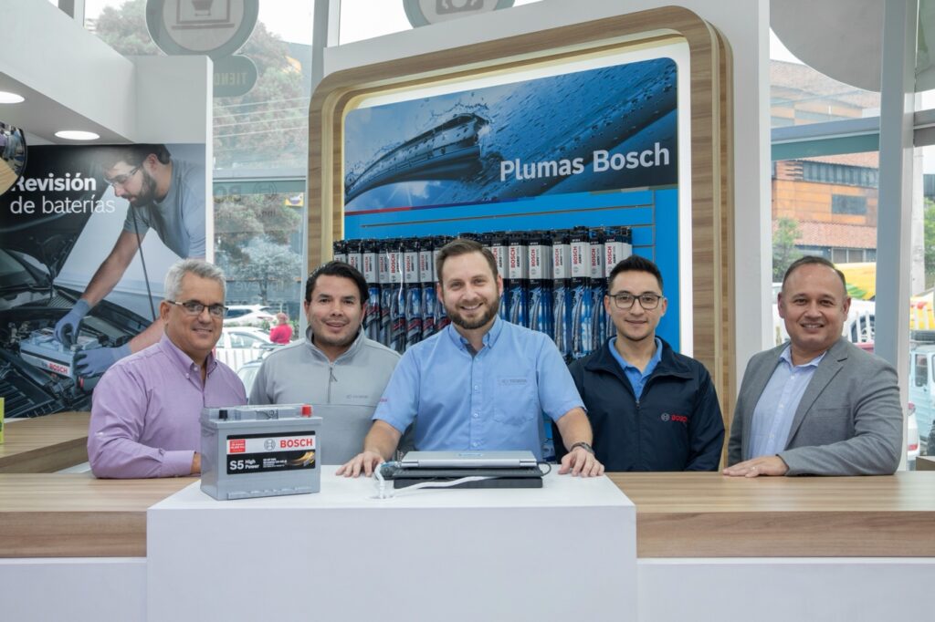 Tecnova fortalece su expansión con nuevo Bosch Battery Service en Quito