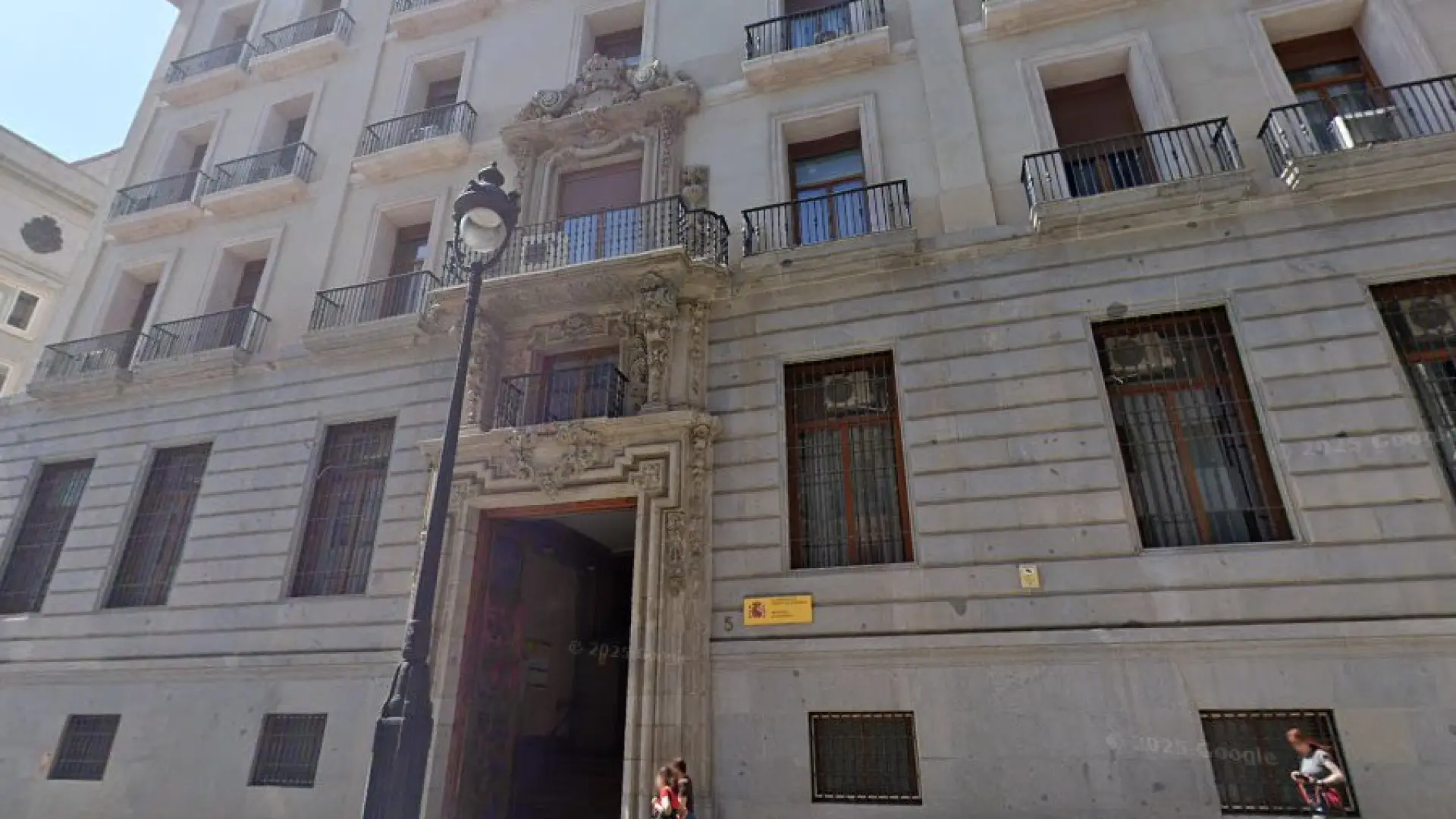 Técnicos de Hacienda abogan por poner fin a las rebajas fiscales en el nuevo plan anticrisis