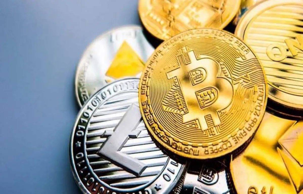 Las cripto se despegan de Adorni
