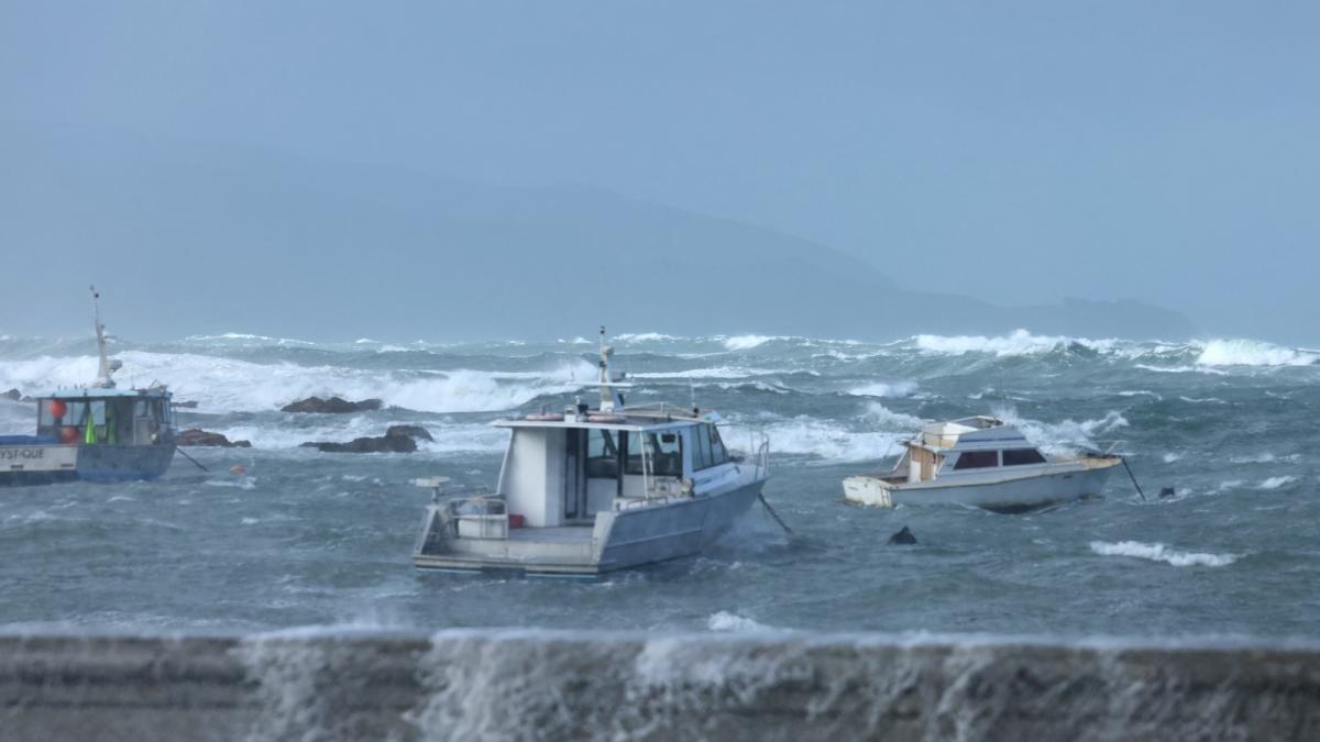 Olas de 11 metros obligan a evacuar zonas costeras de la capital de Nueva Zelanda