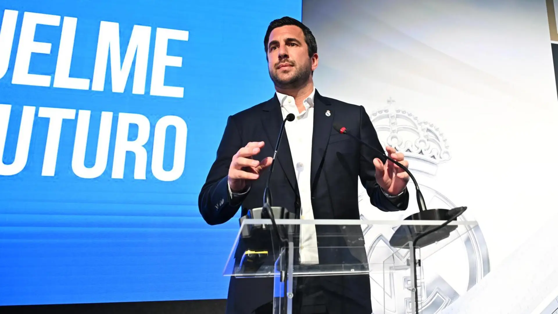 Último dardo de Riquelme a Florentino: "No puede ser que un presidente tome decisiones del vestuario, por eso Klopp no ha venido"