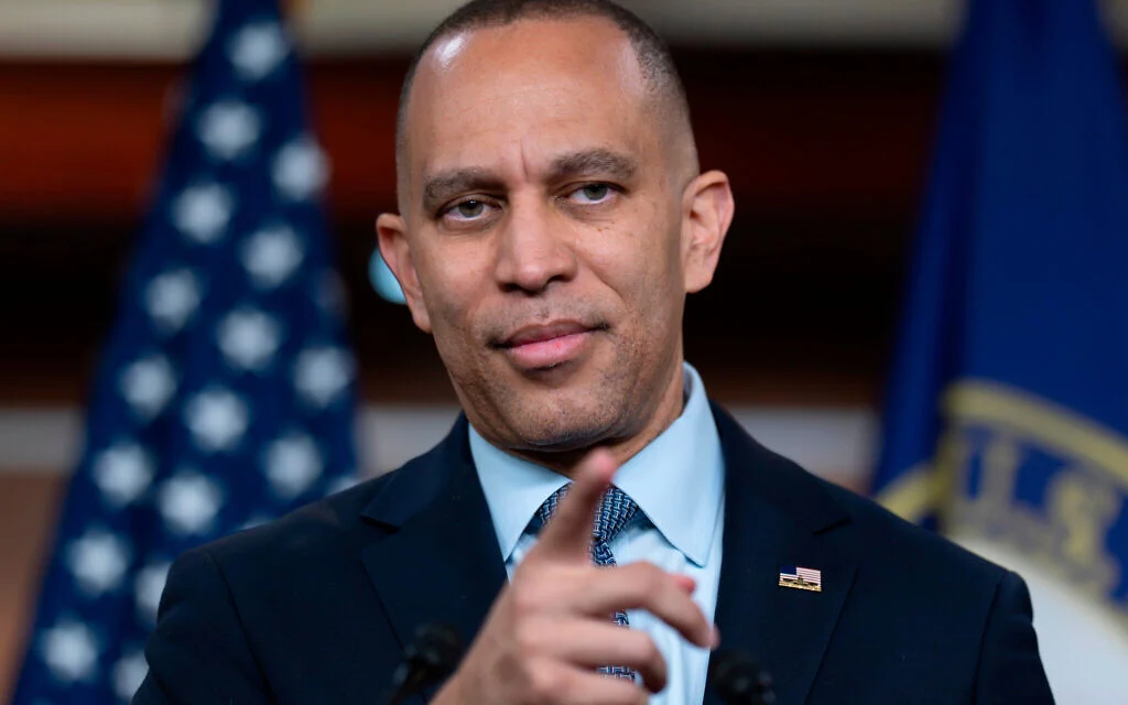NY's Hakeem Jeffries welcomes anti-Israel primary winners who declined to endorse him