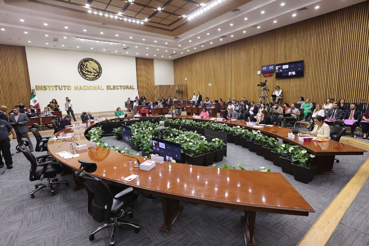 INE instala Comisión de Presupuesto 2027, primero que reducirá sueldos