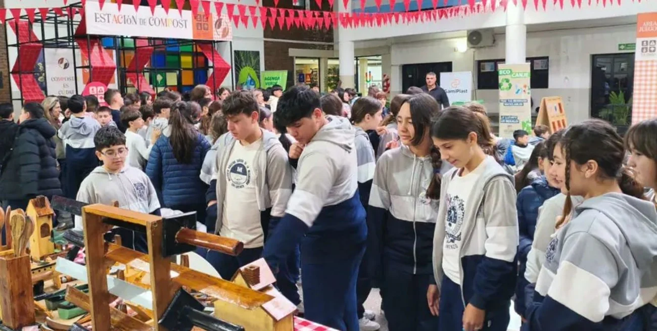 Cientos de estudiantes participaron de una jornada de educación ambiental en San Lorenzo